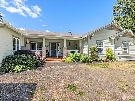 3rd image of 623 E Sequim Bay Road