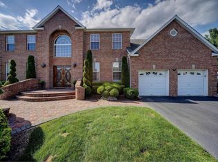 120 Bond Dr, Morganville, NJ 07751