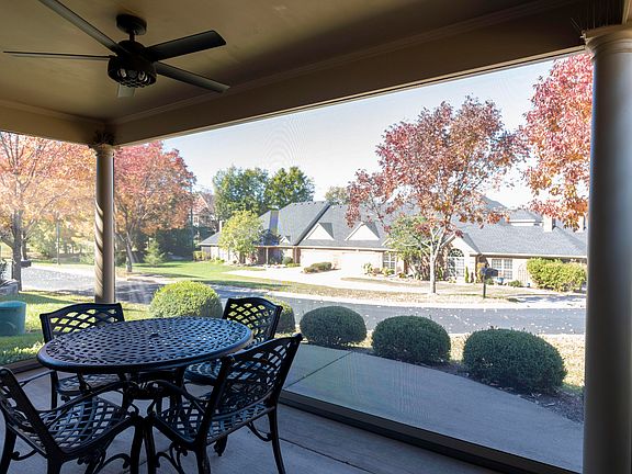 3rd image of 2662 Flying Ebony Dr #603