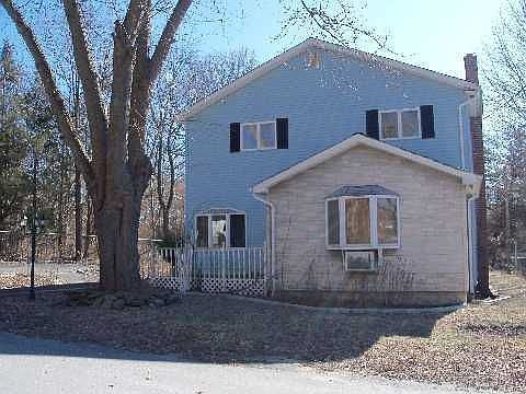 1st image of 2 Oaklawn Ave