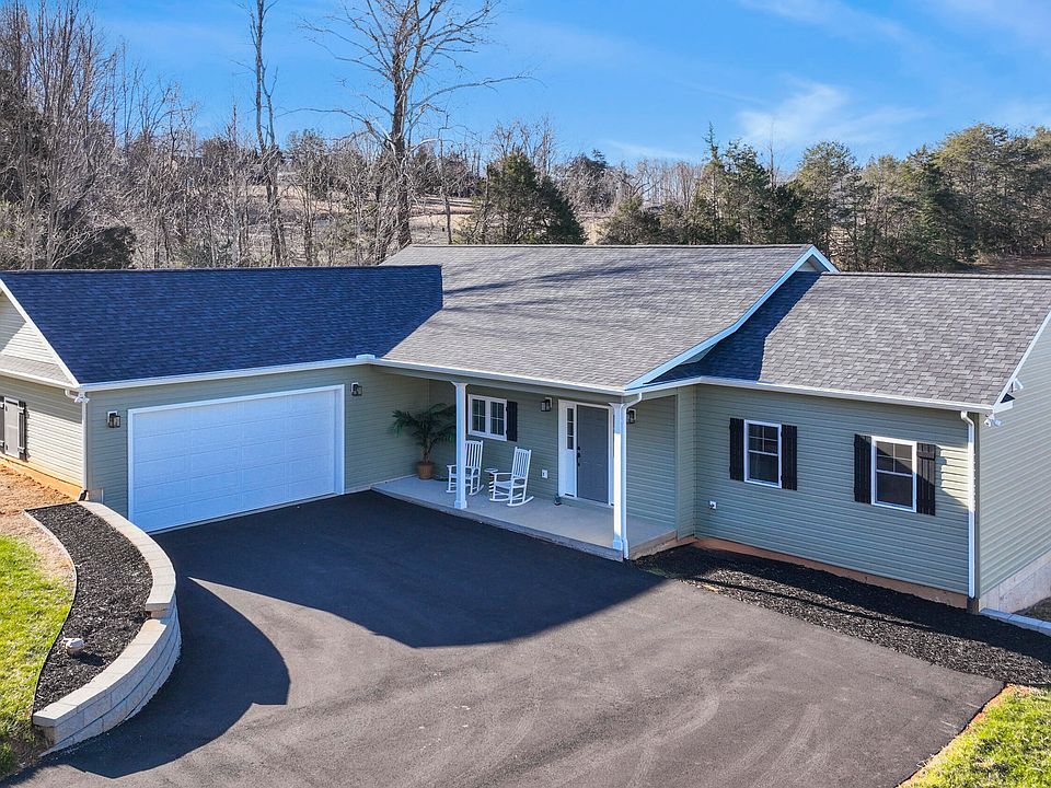 1st image of 81 Belvior Cir