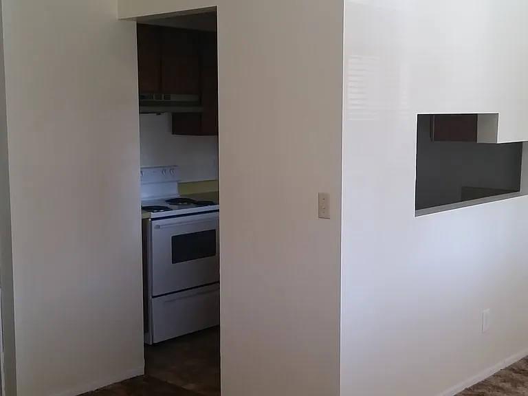 2426 Redoubt Ave #B8 — Photo 3