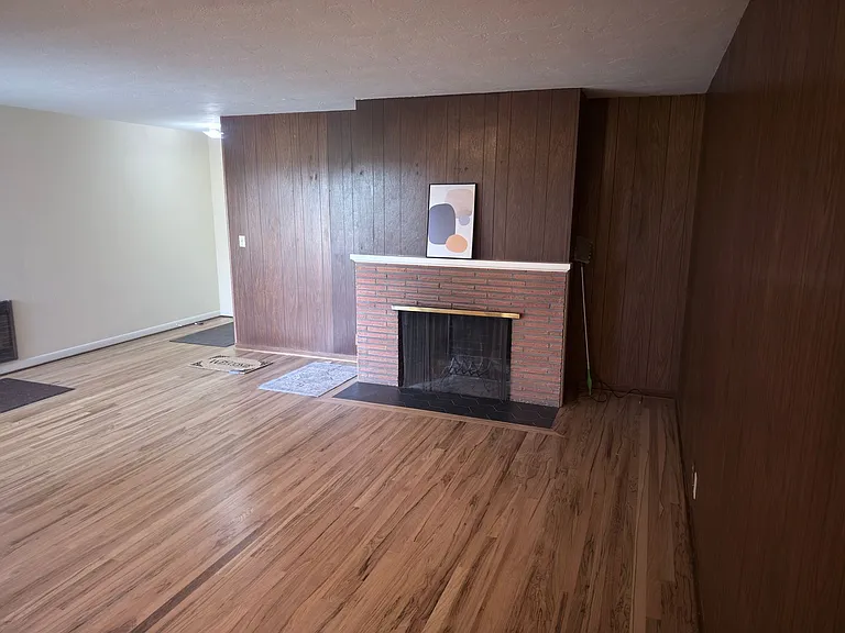 8650 SW Canyon Ln — Photo 3