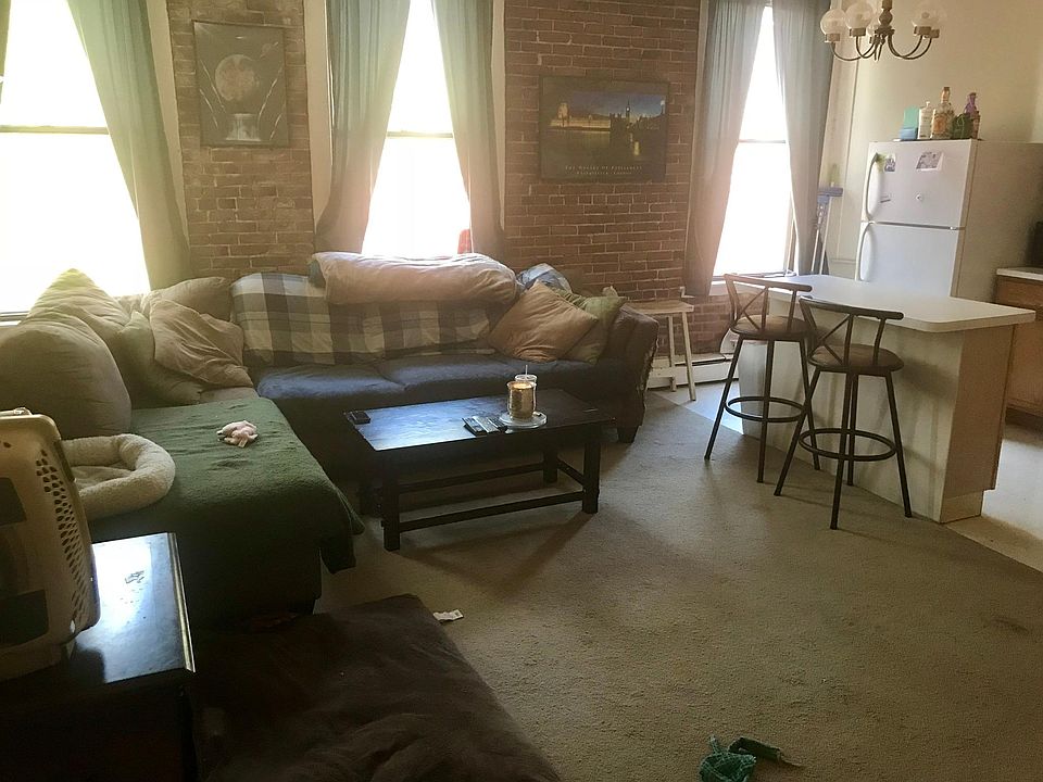 2nd image of 1 Central St APT 4