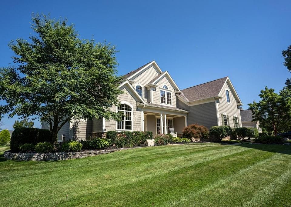 1st image of 6556 Ballantrae Pl