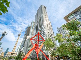 25 Telegram Mews #816, Toronto, ON M5V 3Z1
