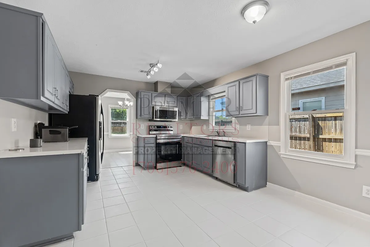 Building Photo - 3420 Flintlock Dr