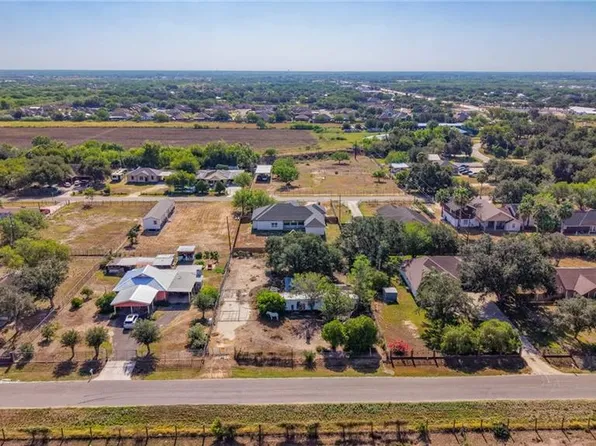 8606 N Doolittle Rd, Edinburg, TX 78542