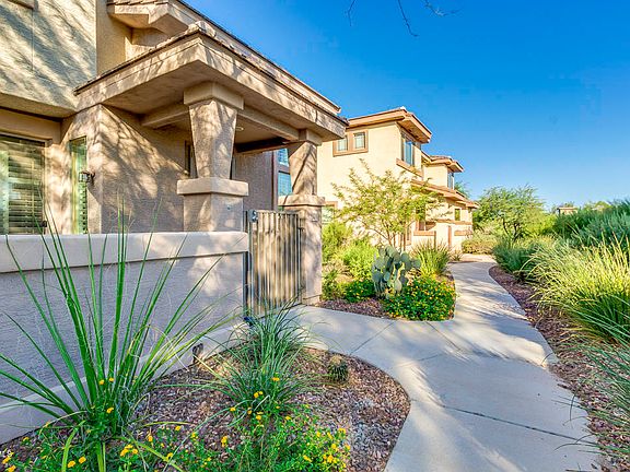 3rd image of 42424 N Gavilan Peak Pkwy #202