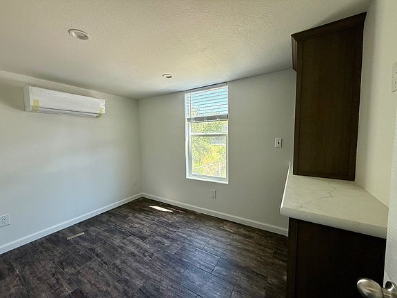 3rd image of 14291 Rios Canyon Rd Space 3