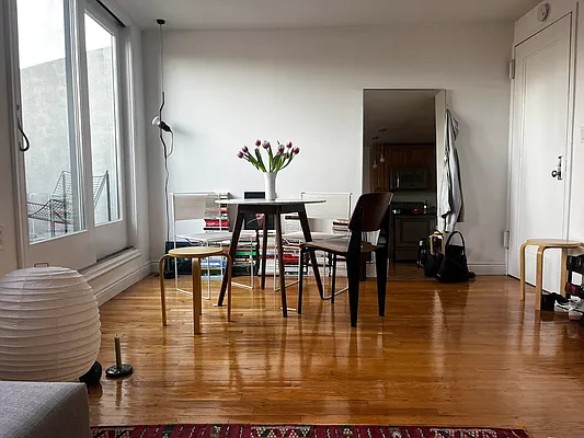 Rented by Engel and Volkers Brownstone Brooklyn | media 11