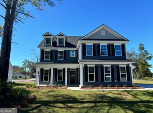 93 Fairwinds Dr, Waverly, GA 31565