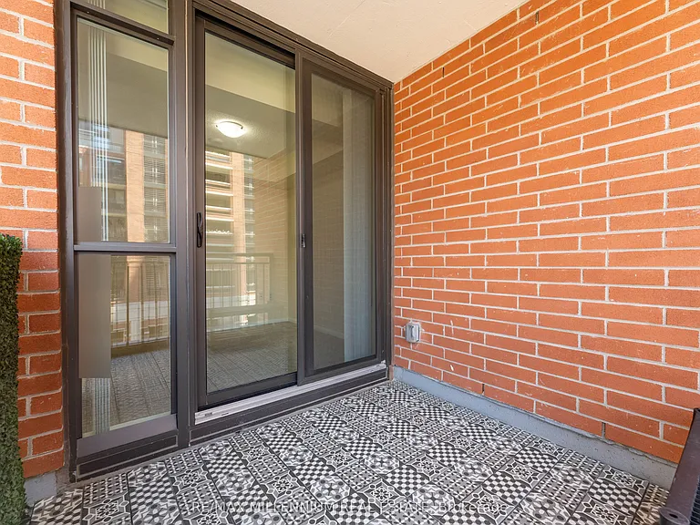 830 Lawrence Ave W #334 — Photo 31