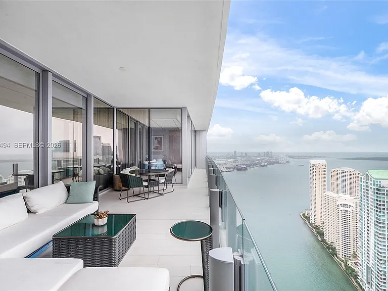 300 Biscayne Boulevard Way #5104 — Photo 5