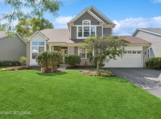 18212 W Meander Dr, Grayslake, IL 60030