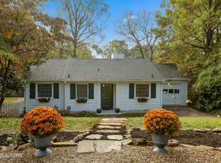 4166 NW Ridgeway Ln, Knoxville, TN 37919