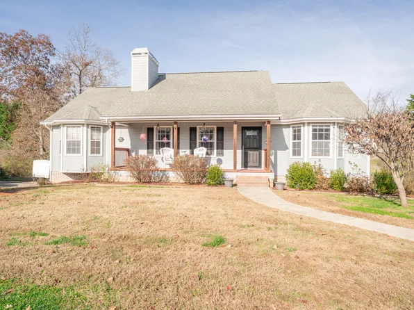 9847 Autumn Glen Dr, Soddy Daisy, TN 37379
