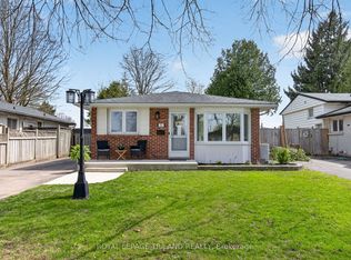 33 Buchan Rd, London, ON N5V1K9