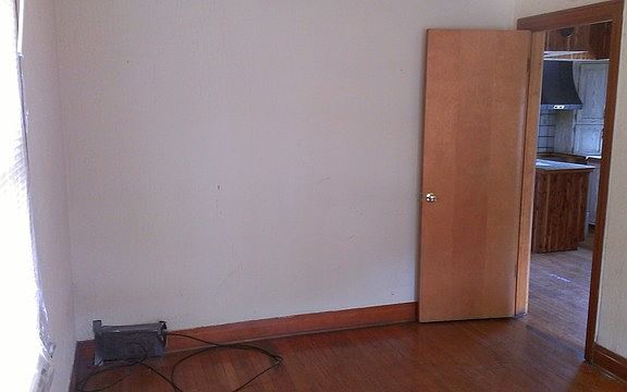 5th image of 2641 N 75th Ave