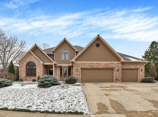 8802 Worthington Ct, Indianapolis, IN 46278