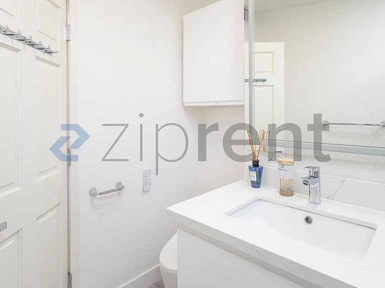 2330 Olive Ave — Photo 27