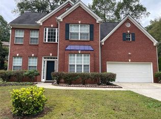 1182 Parkwood Trce, Stone Mountain, GA 30083