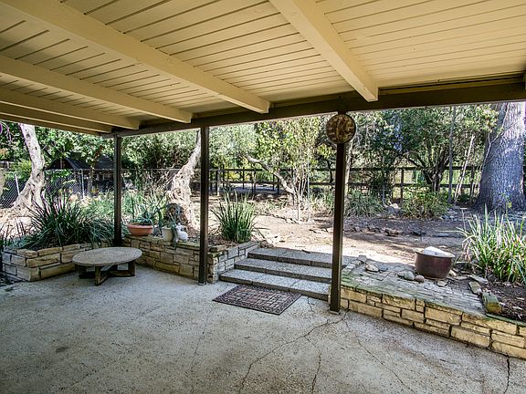 2nd image of 7789 Kanihan Ct