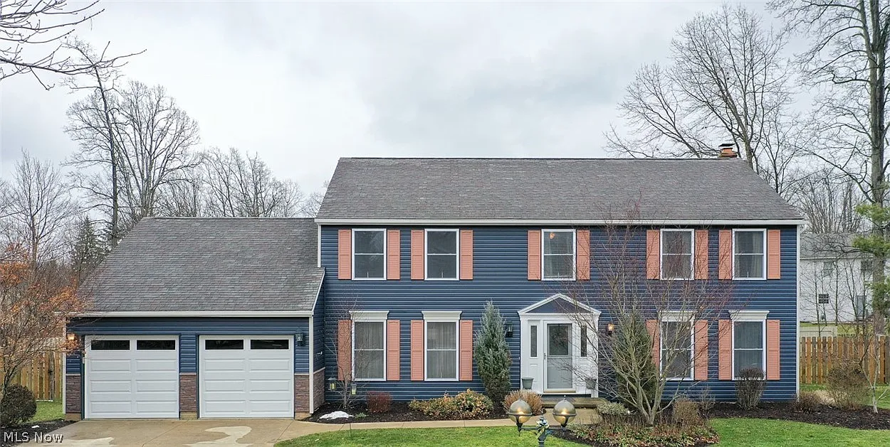 20102 Driftwood Ct photo 1