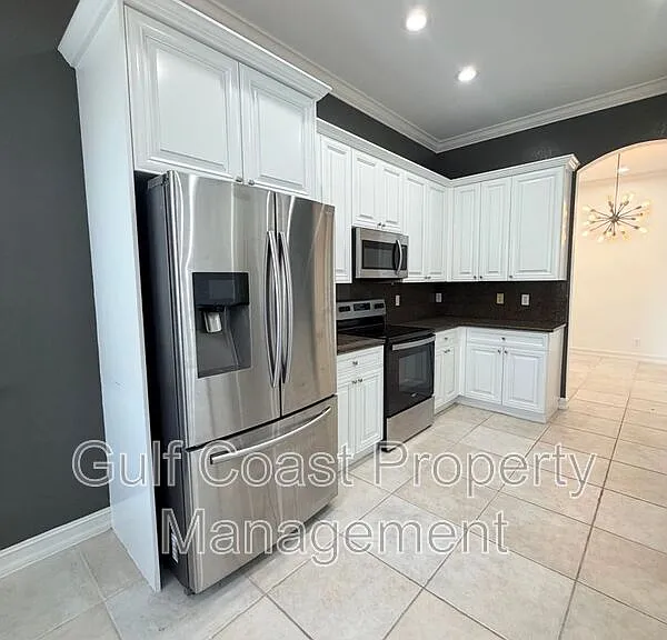 7060 San Lorenzo Ct #202 — Photo 15