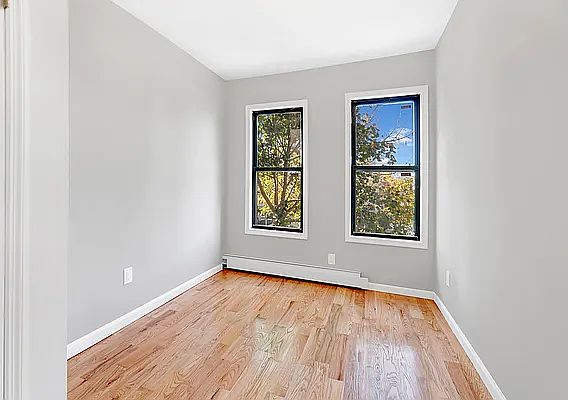 5th image of 1198 E 96th St