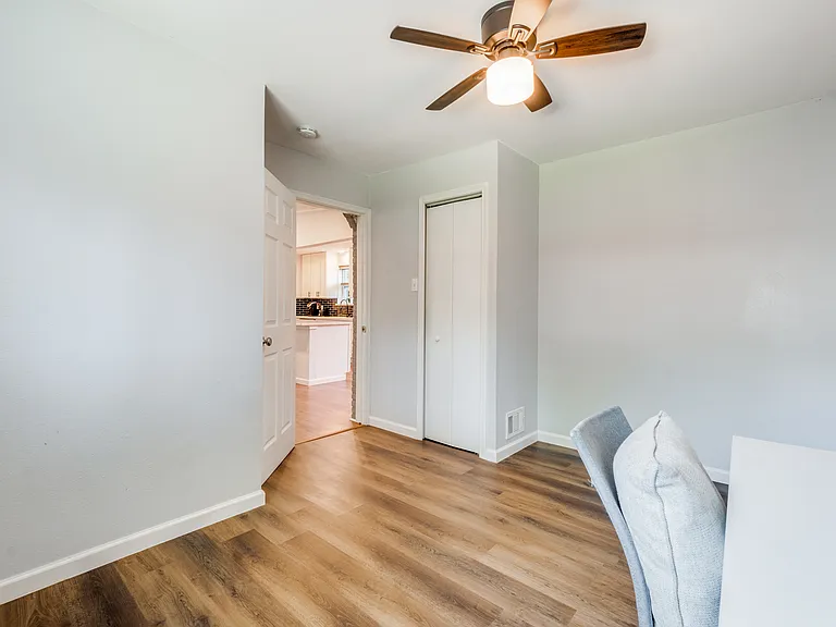 5221 Elkridge Dr — Photo 21