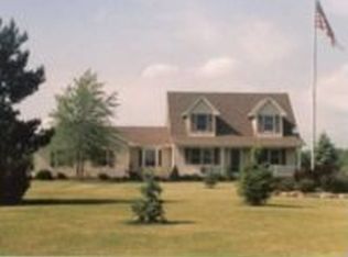 8420 Lapeer Rd, Avoca, MI 48006