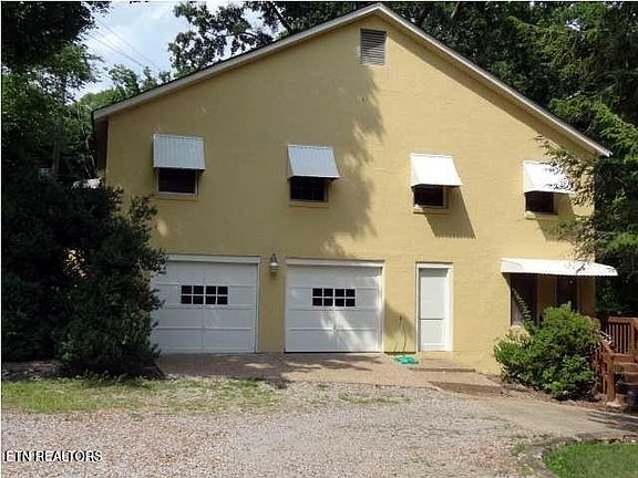 4th image of 3909 Corbly Dr