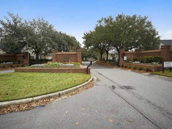 2458 Deer Ridge Ln, Charleston, SC 29406