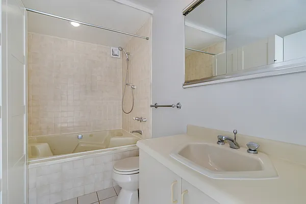 Rented by Cooper & Cooper Real Estate | media 14