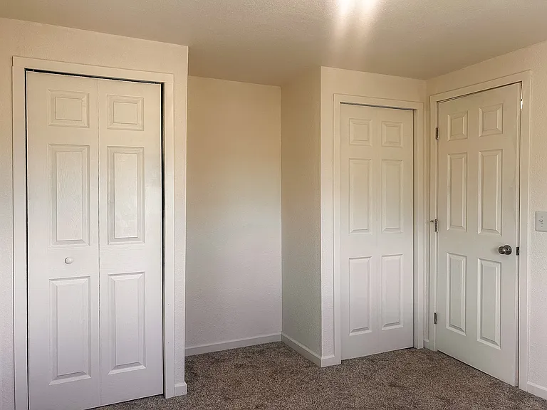 5945 Coyote Ln — Photo 10