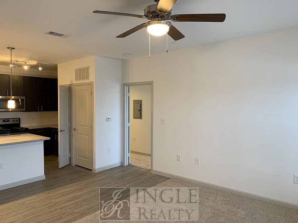 1st image of 1358 Sadler Dr #1056