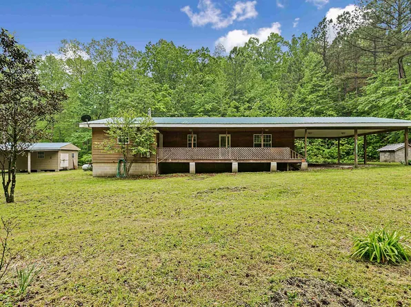 8611 Danville Rd, Big Sandy, TN 38221