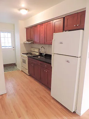 Rented by J Misrahi Realty Corp | media 15