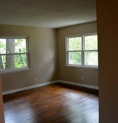 5th image of 5103 Sunbeam Ave