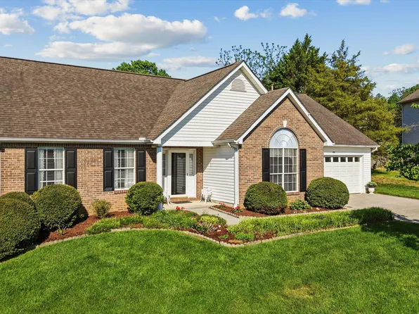 1721 Totanka Ln, Knoxville, TN 37931