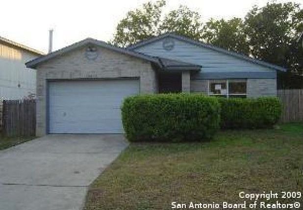 1st image of 15519 Walnut Creek Dr