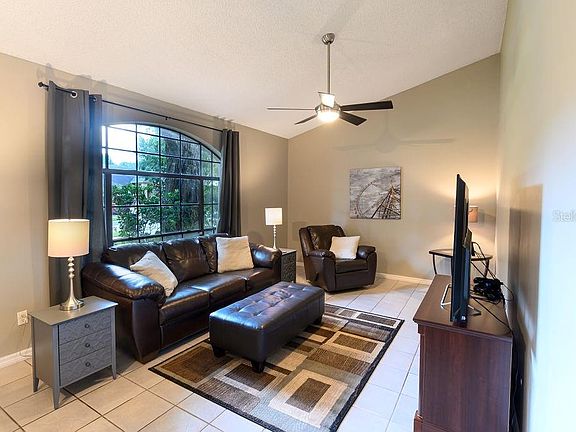 2nd image of 12950 Forestedge Cir