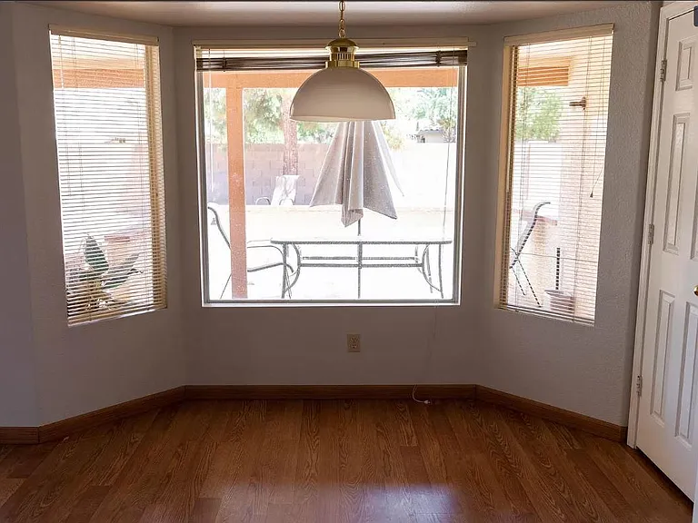 41 S Poplar Way — Photo 6