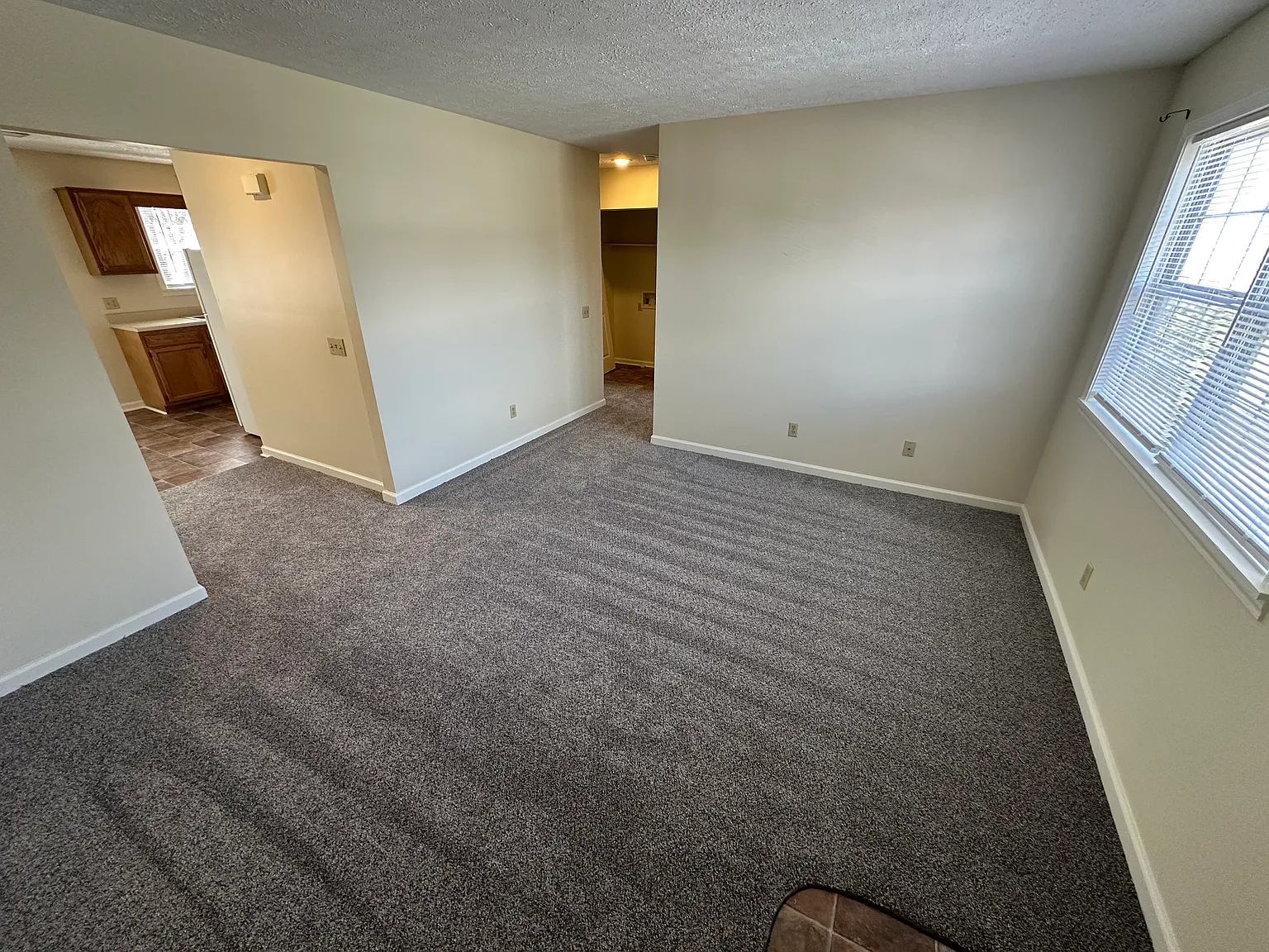 801 Hughes Street — Photo 2