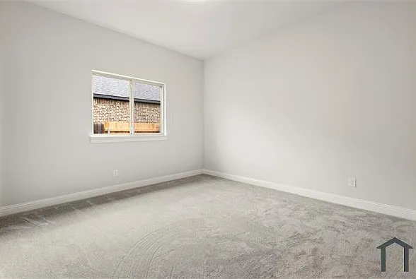 1832 Noble Ct — Photo 12