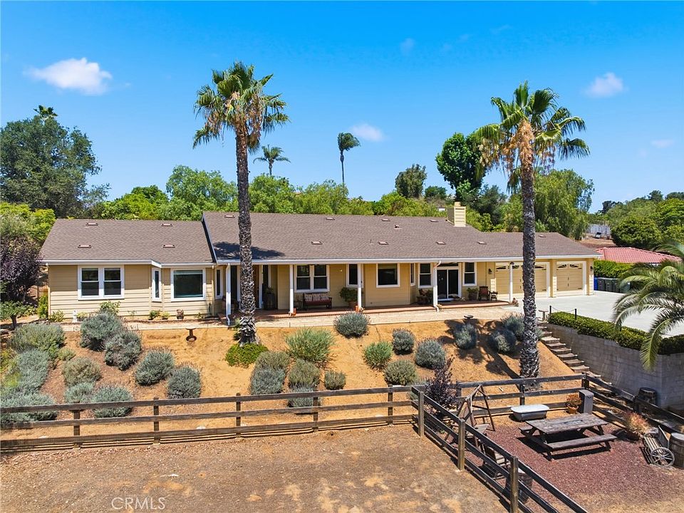 1st image of 3839 Forbell Pl