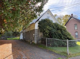 24 E Jefferson St, Salamanca, NY 14779
