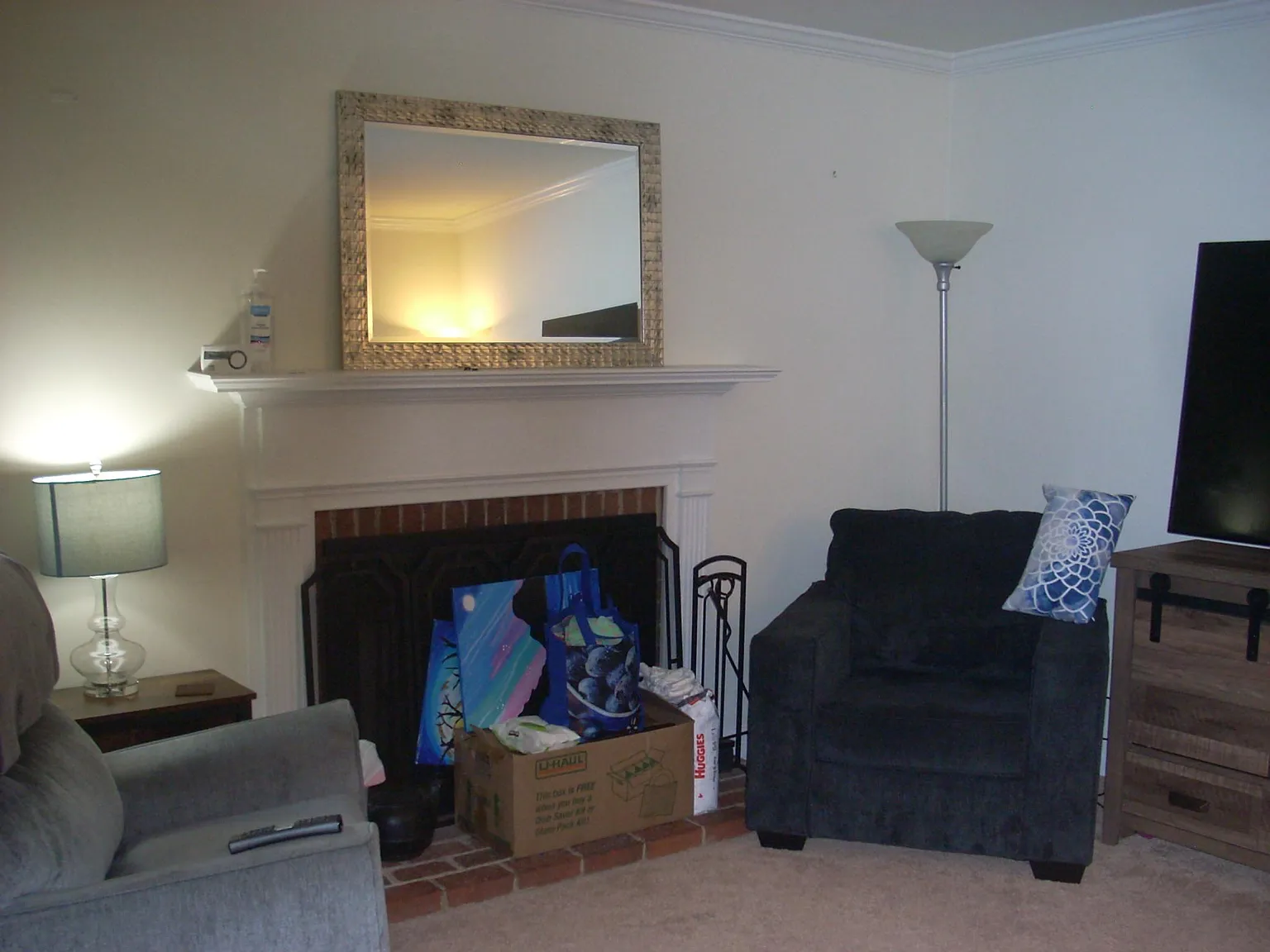 2 bed, 1.5 bath, 1348 sqft, $1,800 — Photo 2