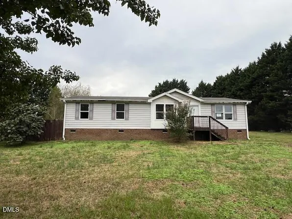 240 Autumn Dr, Roxboro, NC 27574